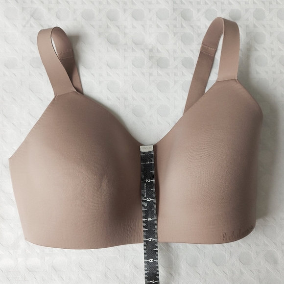 Lululemon Hold True Bra Size 34E Soft Sand Buttery Soft Lightweight Adjustable - Picture 6 of 8